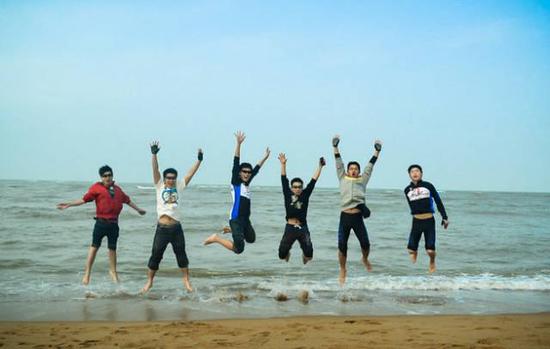 Tang Cycling Around Hainan Island + Travel Tips Around the Island (Excerpted from Liao Meng Han)